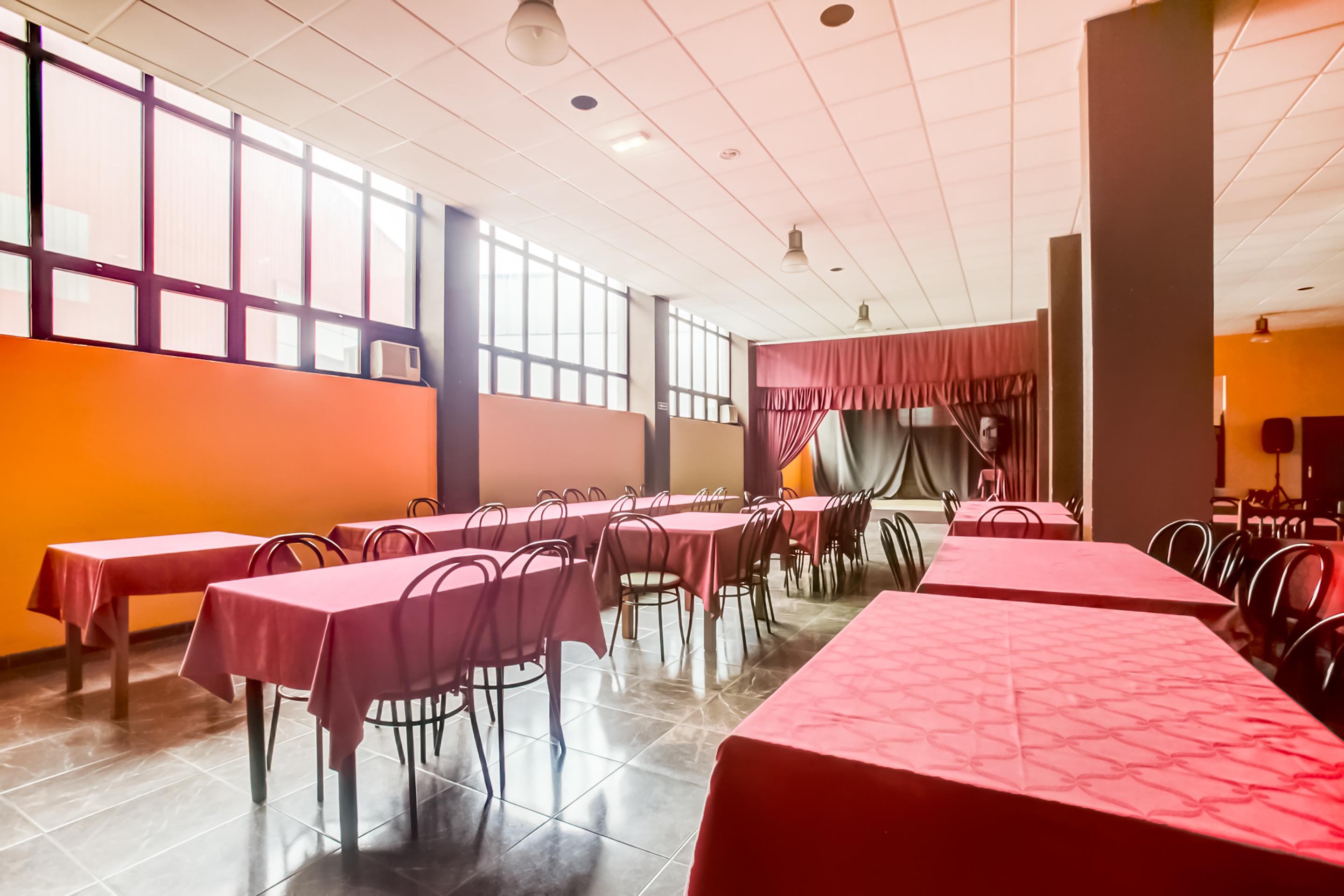 Oyo Hotel Parque Empresarial Avilés Buitenkant foto