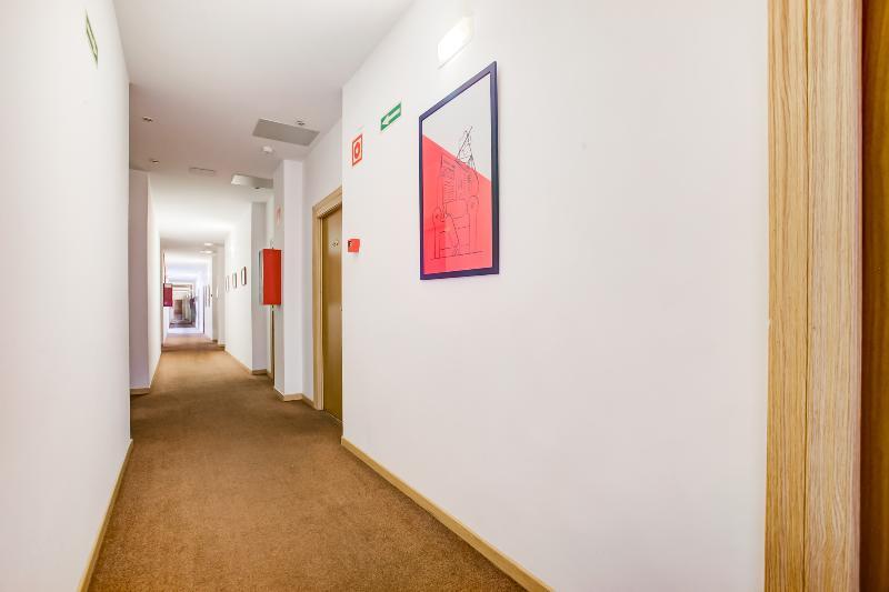 Oyo Hotel Parque Empresarial Avilés Buitenkant foto
